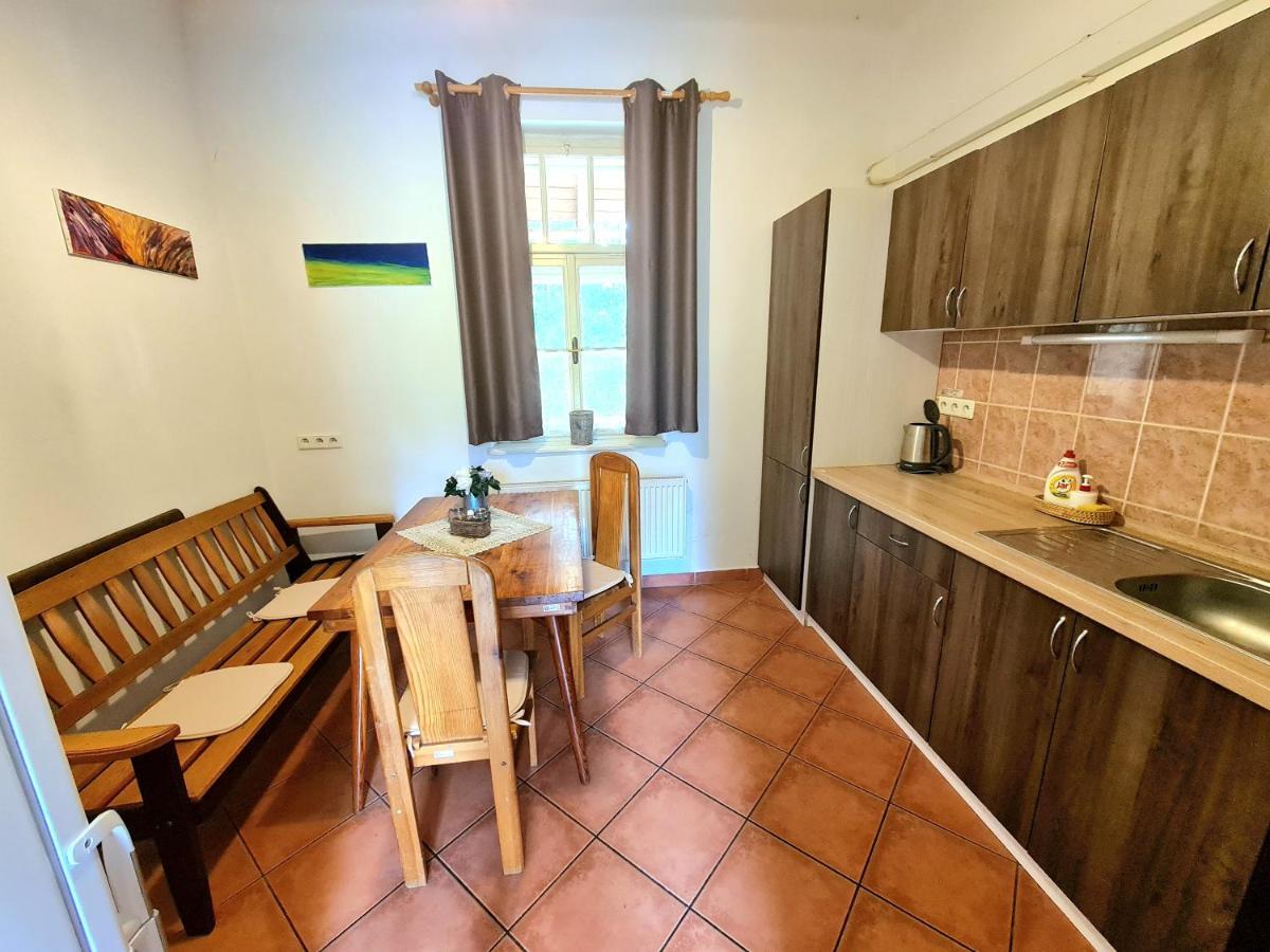 Uzkokolejky - Apartmany Strizovice Екстериор снимка